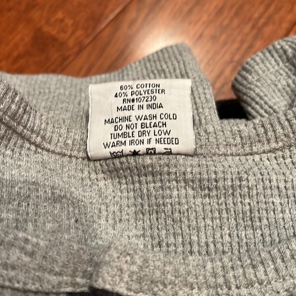 2 Men's Long Sleeve Thermal Henleys - Picture 6 of 6